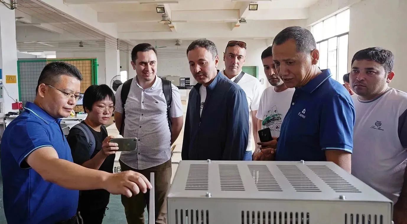 塔吉克斯坦考察交流团参访法立奥电梯