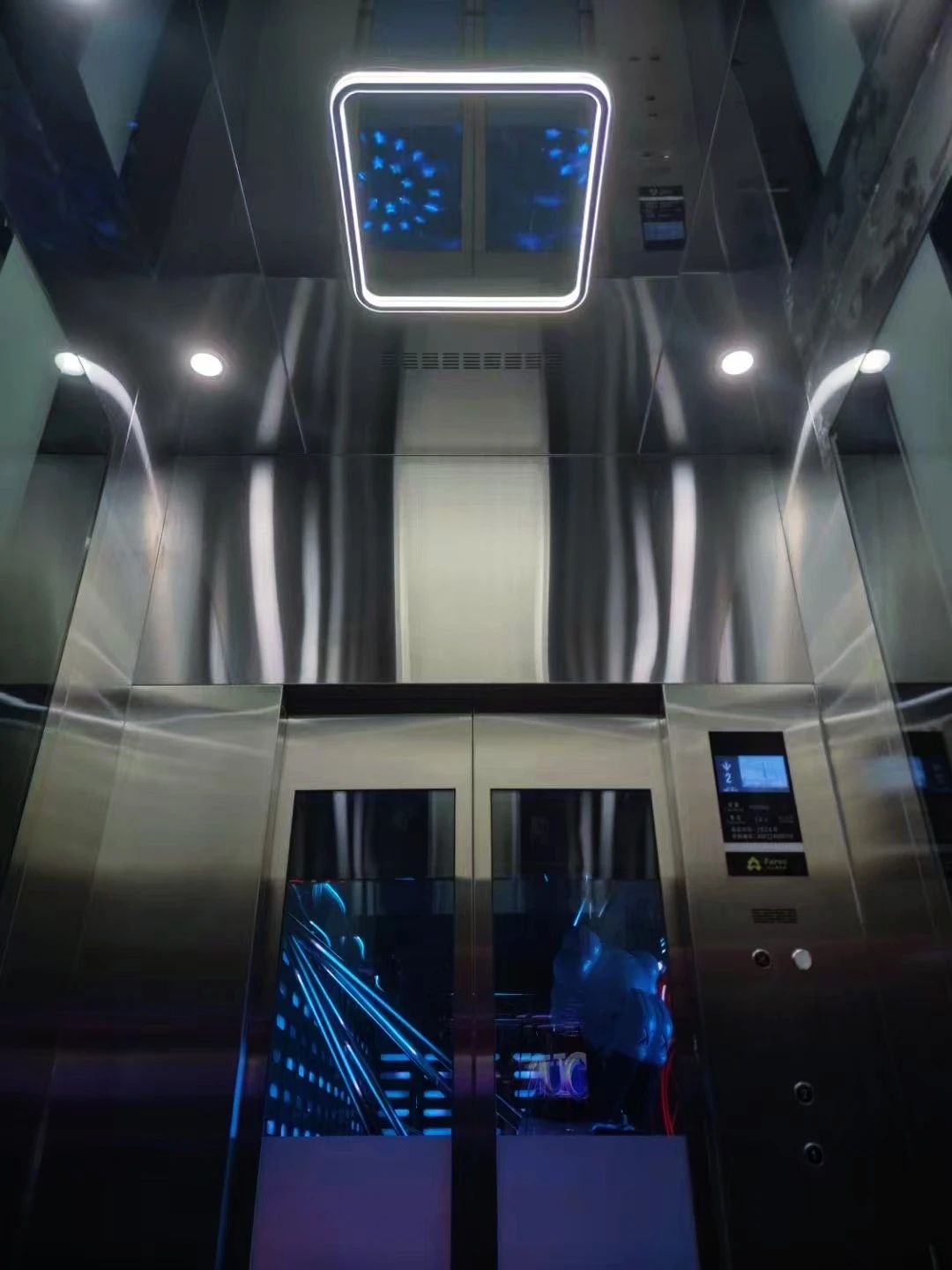 法立奥KTV电梯厂家