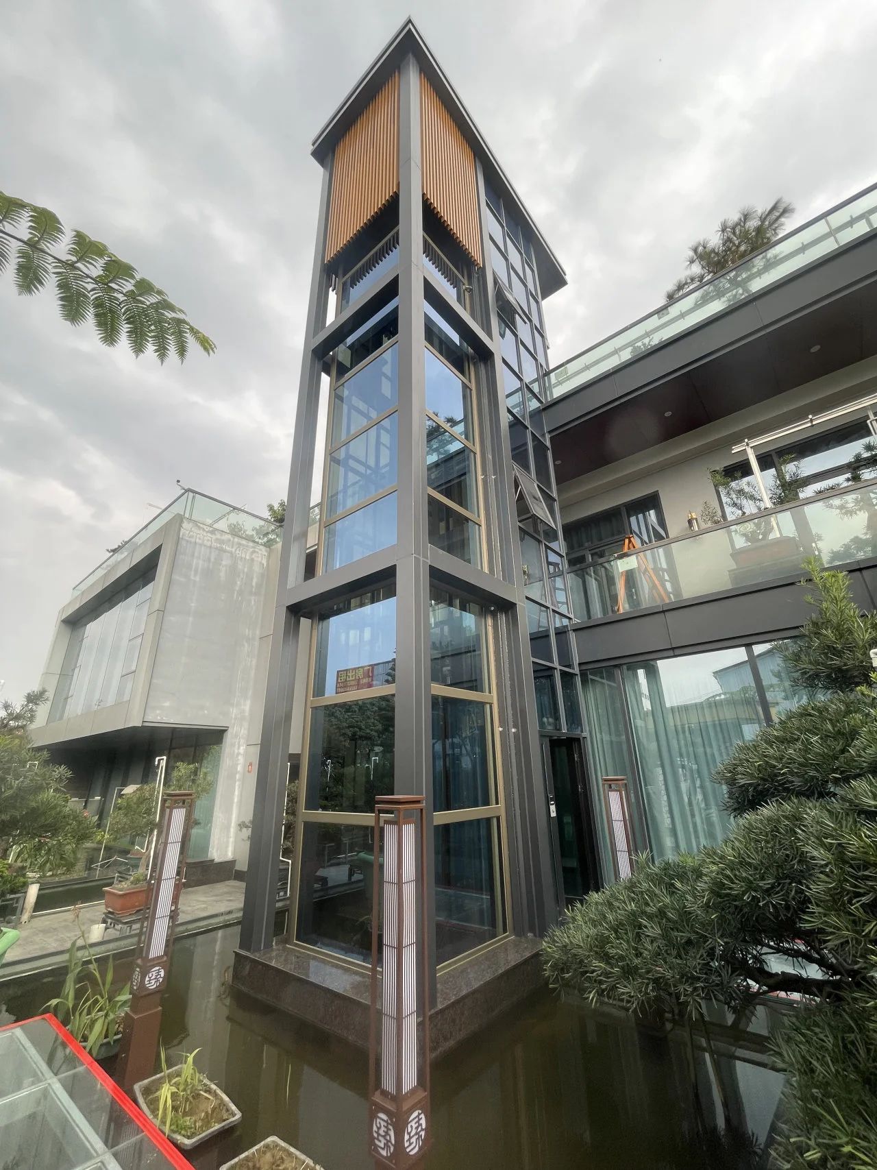 全景玻璃观光电梯厂家