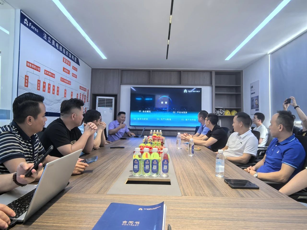 法立奥电梯工厂