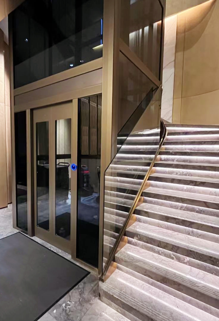 法立奥别墅电梯封闭式与观光式