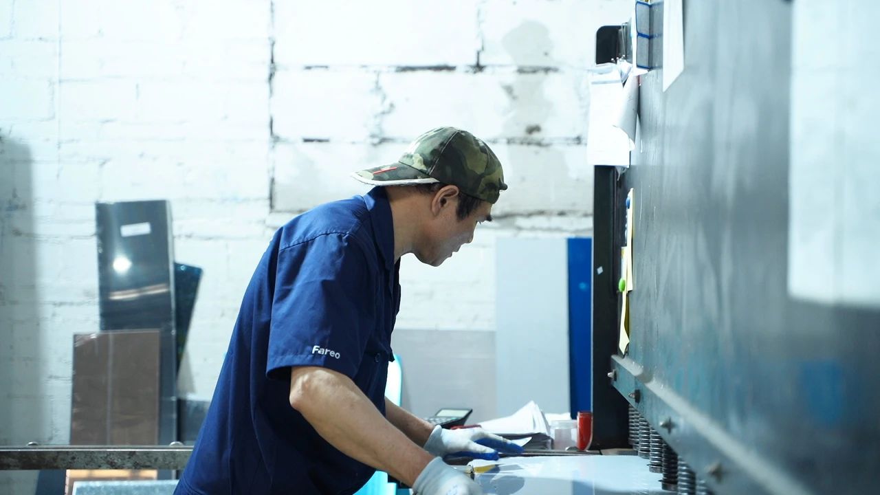 法立奥电梯出货前